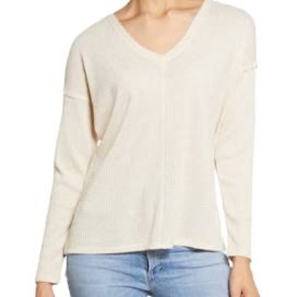 Gibsonlook Waffle Knit Stitch Detail V-Neck Popover T-Shirt Long Sleeve Cream